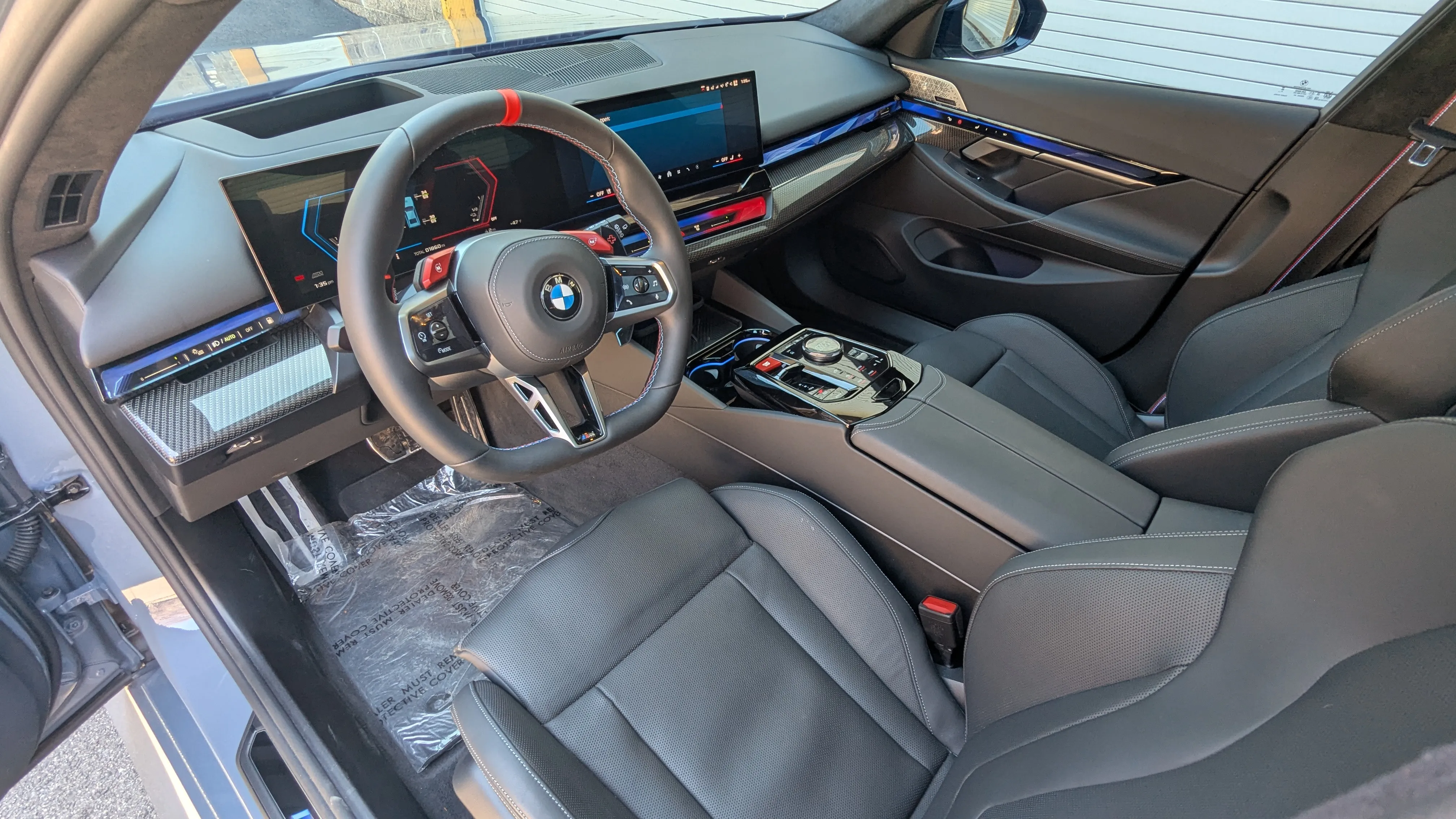 BMW M5 Touring photo 3