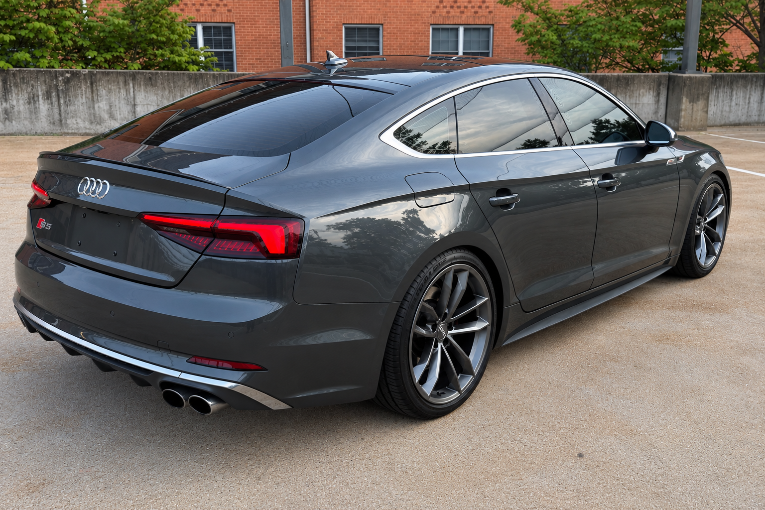 Audi S5