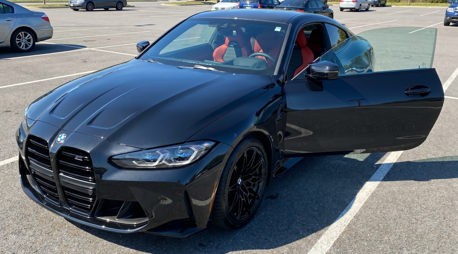 BMW M4 Competition photo 1