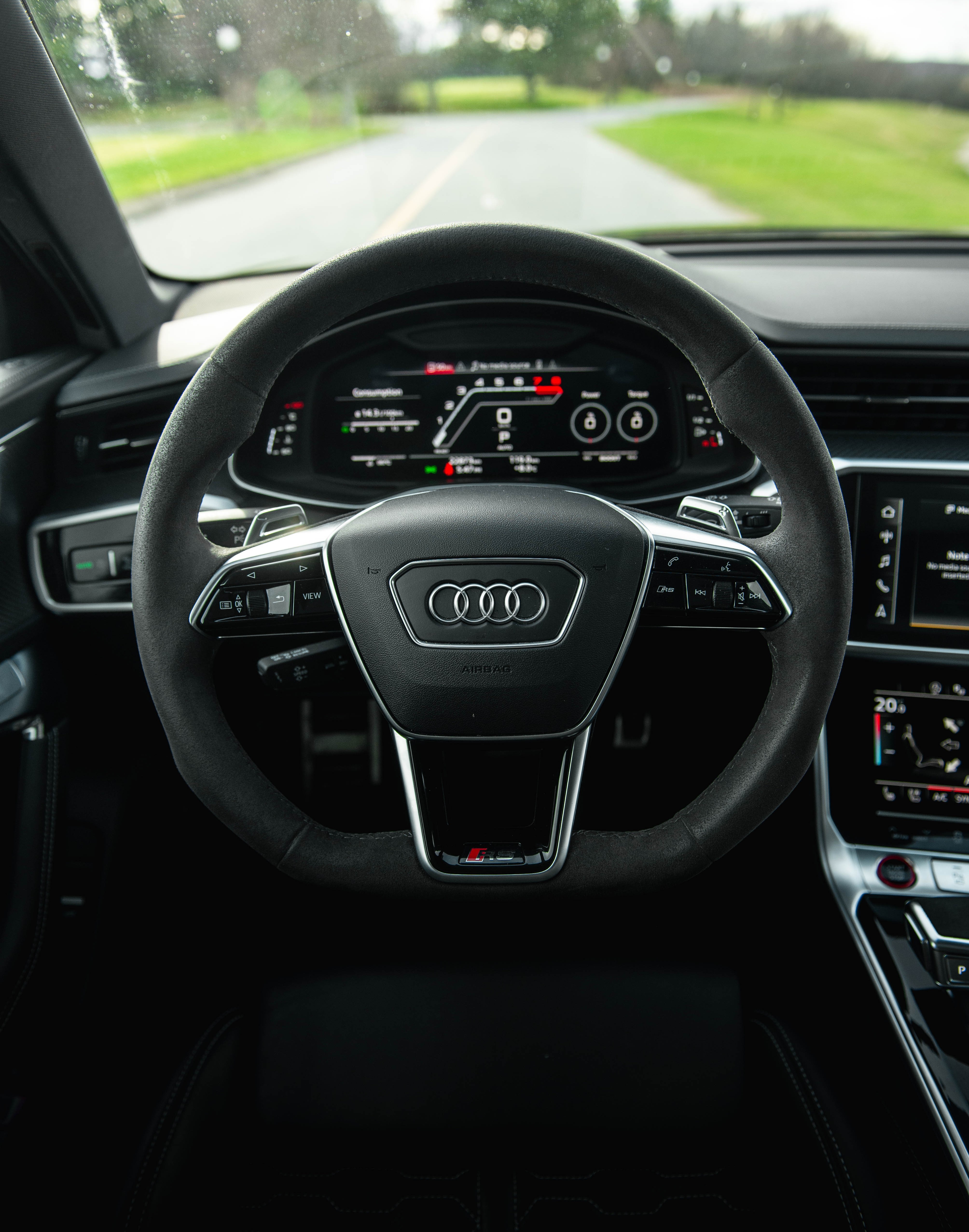 Audi RS6 photo 3