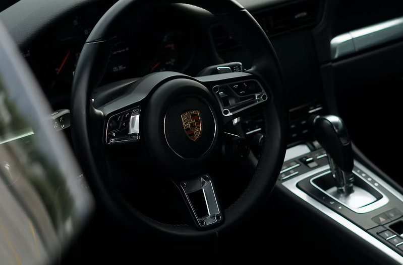 Porsche 911 Carrera 4