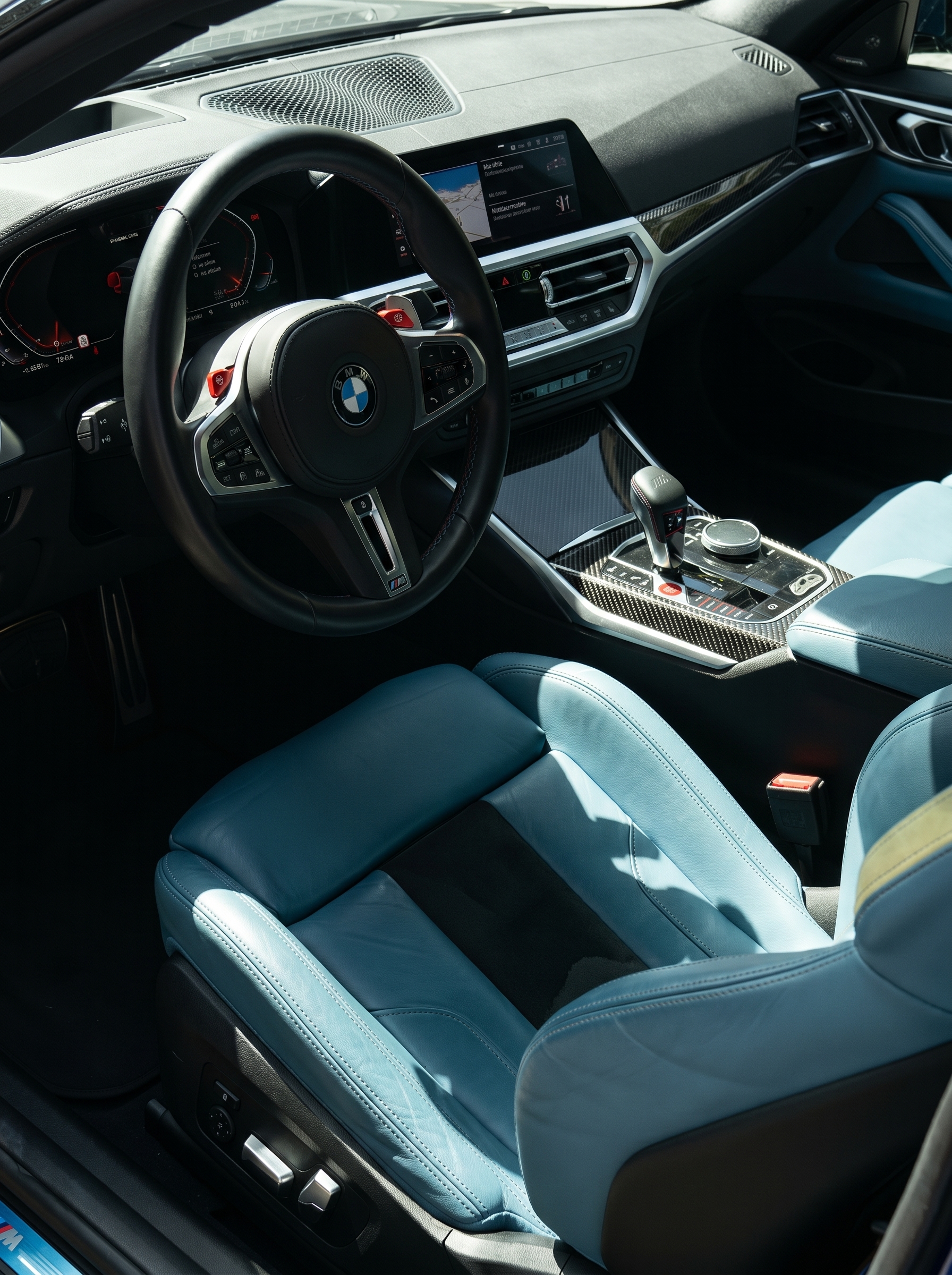 BMW M4 Competition photo 3