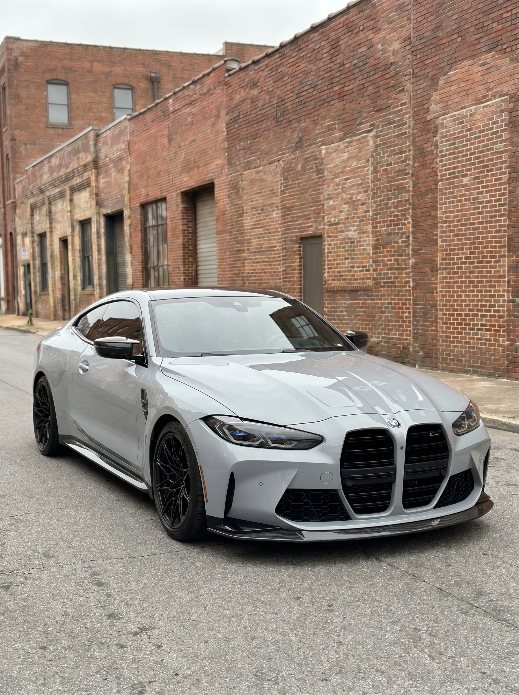 BMW M4 Competition photo 1