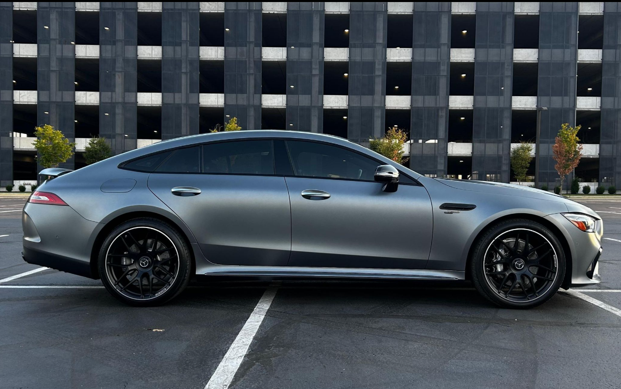 Mercedes GT53 AMG