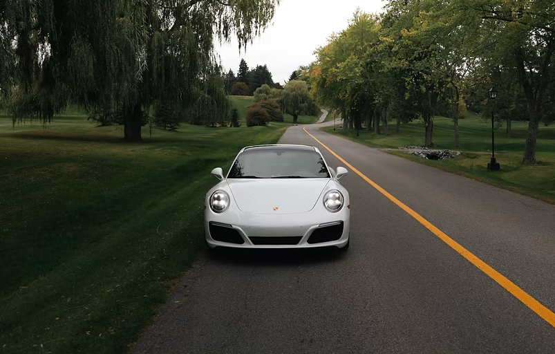 Porsche 911 Carrera 4